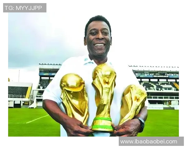 足球球星人形摆件定制款精美展示，彰显球场传奇与个性风采